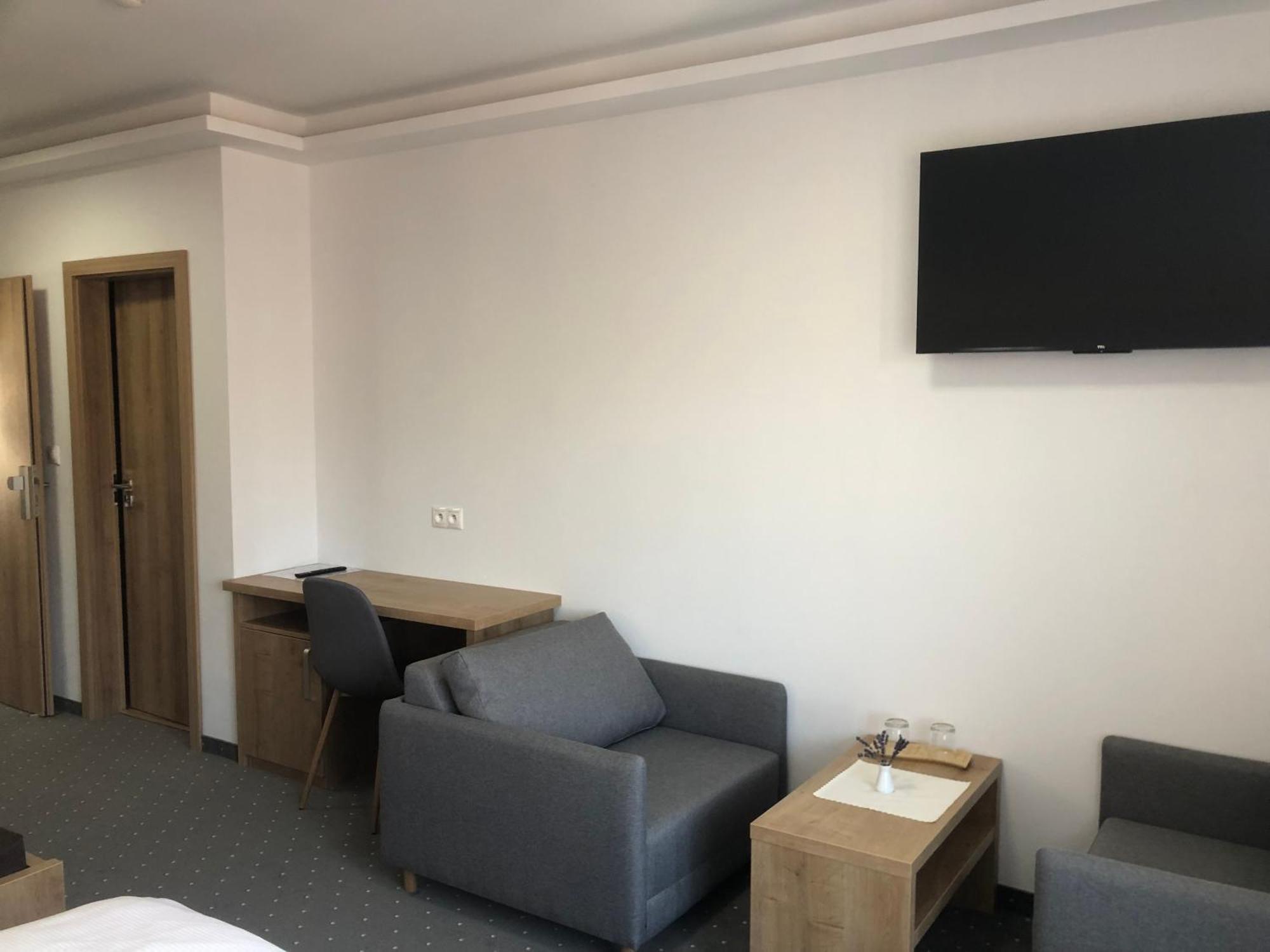 Berg Liptov Hotell Liptovský Mikuláš Exteriör bild